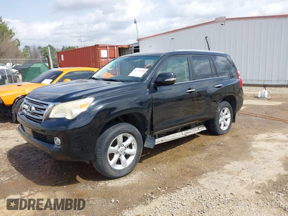 2011 Lexus GX 460 z VIN JTJBM7FX2B5033854, wystawiony jako IAAI lot #41772570 z przebiegiem 209 582 mil mil oraz . Historia ofert i sprzedaży dostępna na DreamBid. Obrazek 2.