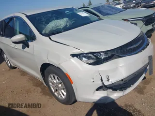 2017 Chrysler Pacifica Touring with VIN 2C4RC1DG6HR633826, listed as a IAAI auction lot 42170041 with 143,481 mi miles and . Bid and sale history available at DreamBid. Image 1.