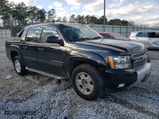 2012 Chevrolet Avalanche LT with VIN 3GNTKFE76CG188675, listed as a Copart auction lot 42225645 with 161,382 mi miles and Salvage Title. Bid and sale history available at carsss.com. Image 4.