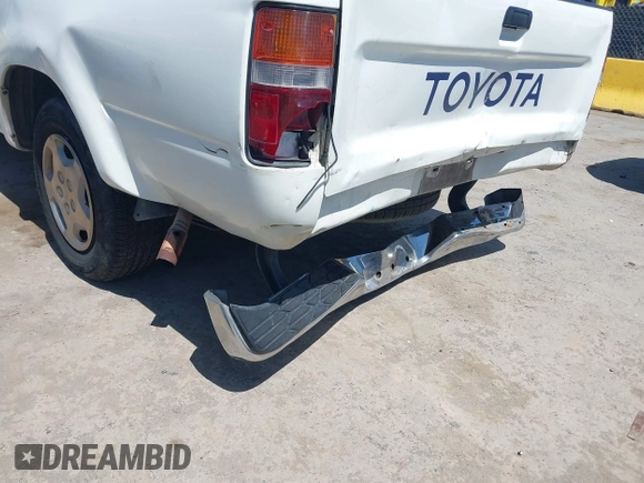 1993 Toyota Pickup DLX with VIN JT4RN93P4P5086920, listed as a IAAI auction lot 42033875 with 329,248 mi miles and . Bid and sale history available at DreamBid. Image 13.