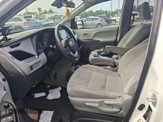 2020 Toyota Sienna L с VIN 5TDZZ3DC5LS041468, выставлен на аукционе IAAI как лот 42785544 с пробегом 117 615 миль миль и . История ставок и продаж доступна на DreamBid. Изображение 34.