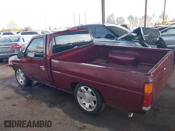 1994 Nissan Frontier z VIN 1N6SD11S8RC306682, wystawiony jako IAAI lot #41725950 z przebiegiem 169 022 mil mil oraz . Historia ofert i sprzedaży dostępna na DreamBid. Obrazek 14.