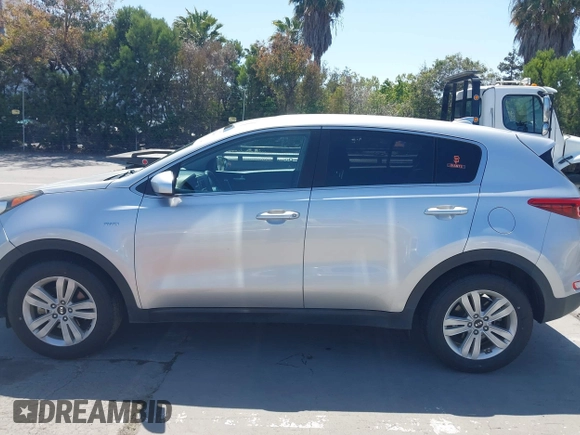 2017 Kia Sportage LX with VIN KNDPMCAC8H7130334, listed as a IAAI auction lot 42184166 with 128,364 mi miles and . Bid and sale history available at carsss.com. Image 14.