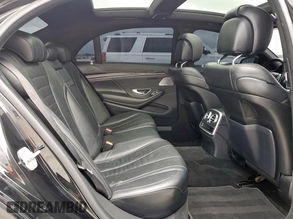 2015 Mercedes-Benz S 550 with VIN WDDUG8CB5FA133287, listed as a Copart auction lot 54829225 with 55,878 mi miles and Salvage Title. Bid and sale history available at carsss.com. Image 10.