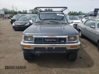 1991 Toyota Pickup DLX z VIN JT4VN13G3M5064161, wystawiony jako Copart lot #57963035 z przebiegiem 232 994 mil mil oraz Szkody całkowita. Historia ofert i sprzedaży dostępna na DreamBid. Obrazek 5.