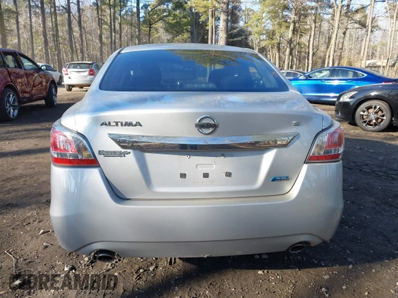 2014 Nissan Altima SV with VIN 1N4AL3AP1EC291922, listed as a IAAI auction lot 41432943 with 144,239 mi miles and . Bid and sale history available at DreamBid. Image 16.