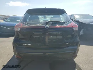 2024 Nissan Kicks SR with VIN 3N1CP5DV3RL492425, listed as a Copart auction lot 54416975 with 32,955 mi miles and Clean Title. Bid and sale history available at carsss.com. Image 6.