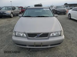 1999 Volvo S70 с VIN YV1LS55A2X1587936, выставлен на аукционе Copart как лот 43434815 с пробегом 86 839 миль миль и Чистый • Clean title. История ставок и продаж доступна на DreamBid. Изображение 5.