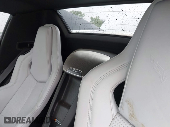 2022 Chevrolet Corvette 2LT with VIN 1G1YB3D43N5104612, listed as a IAAI auction lot 42306281 with Not provided miles and . Bid and sale history available at DreamBid. Image 8.
