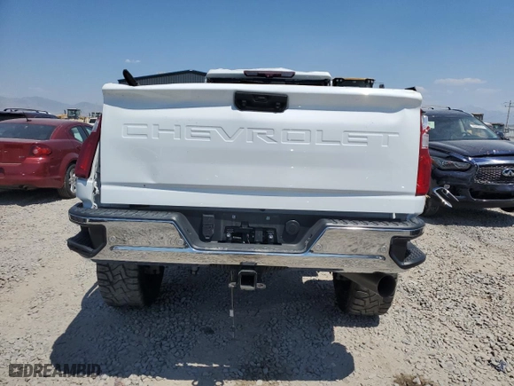 2020 Chevrolet Silverado 3500HD LTZ with VIN 1GC4YUEY6LF164502, listed as a Copart auction lot 63255174 with 26,904 mi miles and Salvage Title. Bid and sale history available at carsss.com. Image 6.
