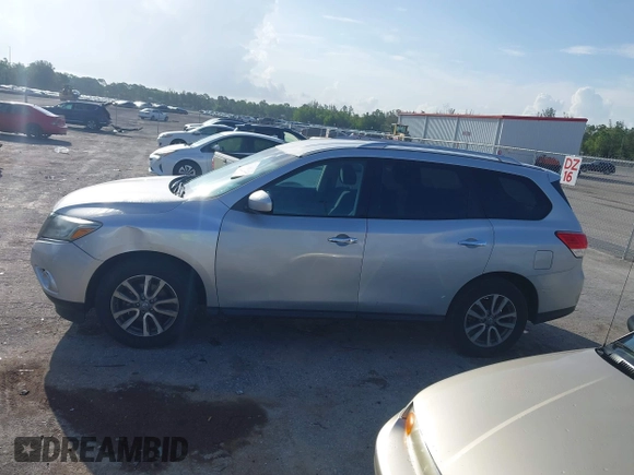 2016 Nissan Pathfinder S with VIN 5N1AR2MN7GC602930, listed as a IAAI auction lot 42447462 with 182,006 mi miles and . Bid and sale history available at DreamBid. Image 14.