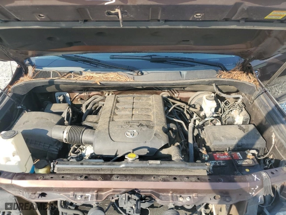 2015 Toyota Tundra 4WD Truck Platinum with VIN 5TFAY5F18FX422690, listed as a Copart auction lot 68996964 with NaN miles and Salvage Title. Bid and sale history available at carsss.com. Image 13.