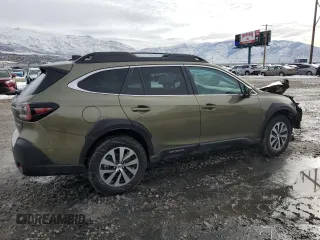 2025 Subaru Outback Premium z VIN 4S4BTADC0S3117214, wystawiony jako Copart lot #45672585 z przebiegiem 7 608 mil mil oraz Szkoda całkowita • Salvage title. Historia ofert i sprzedaży dostępna na DreamBid. Obrazek 3.