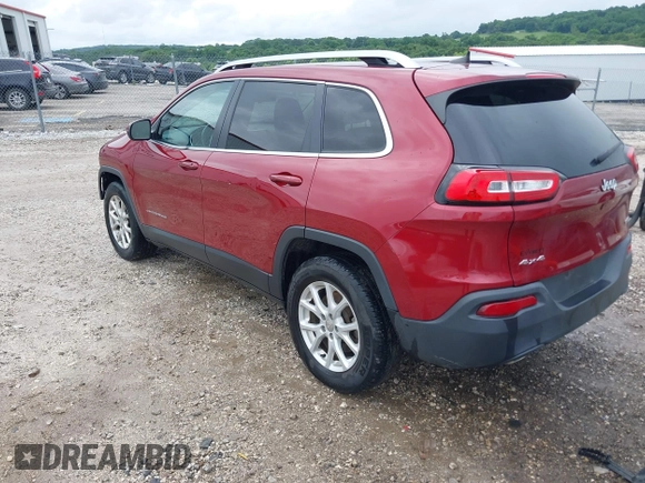 2016 Jeep Cherokee Altitude with VIN 1C4PJMCB5GW321829, listed as a IAAI auction lot 42478298 with 64,029 mi miles and . Bid and sale history available at DreamBid. Image 3.