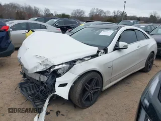 2012 Mercedes-Benz E 550 with VIN WDDKJ7DB1CF154184, listed as a IAAI auction lot 41528446 with 153,016 mi miles and . Bid and sale history available at DreamBid. Image 16.