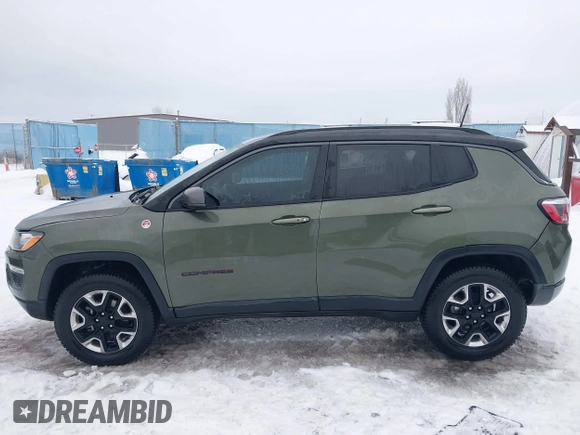 2018 Jeep Compass Trailhawk with VIN 3C4NJDDB5JT190890, listed as a IAAI auction lot 41251405 with 35,320 mi miles and . Bid and sale history available at carsss.com. Image 14.