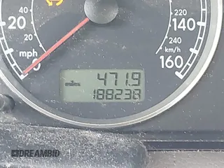 2004 Volkswagen Passat GLS z VIN WVWVD63B14E178308, wystawiony jako IAAI lot #41346616 z przebiegiem 188 238 mil mil oraz . Historia ofert i sprzedaży dostępna na DreamBid. Obrazek 15.
