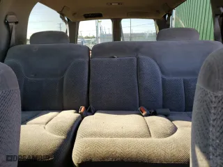 1995 Chevrolet Suburban with VIN 1GNFK16KXSJ398745, listed as a Copart auction lot 67475634 with 165,548 mi miles and Salvage Title. Bid and sale history available at carsss.com. Image 10.