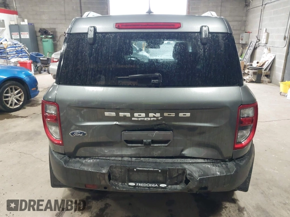 2024 Ford Bronco Sport Big Bend z VIN 3FMCR9B66RRF13643, wystawiony jako IAAI lot #42313904 z przebiegiem 5 104 mil mil oraz . Historia ofert i sprzedaży dostępna na DreamBid. Obrazek 16.