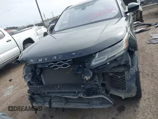 2018 Land Rover Range Rover Velar S с VIN SALYB2RX8JA772534, выставлен на аукционе IAAI как лот 41425020 с пробегом 69 983 миль миль и . История ставок и продаж доступна на DreamBid. Изображение 13.