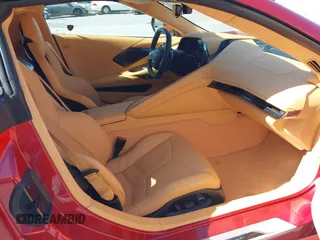 2024 Chevrolet Corvette 3LT z VIN 1G1YC2D4XR5119802, wystawiony jako IAAI lot #42595921 z przebiegiem 4 931 mil mil oraz . Historia ofert i sprzedaży dostępna na DreamBid. Obrazek 5.