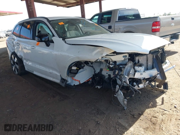 2024 Volvo XC60 Plus Dark Theme с VIN YV4H60DL9R1915780, выставлен на аукционе IAAI как лот 42025076 с пробегом Не указан миль и . История ставок и продаж доступна на DreamBid. Изображение 1.
