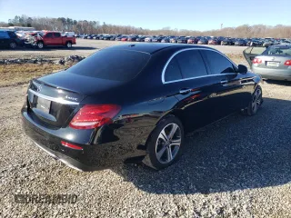 2018 Mercedes-Benz E-Class E 300 with VIN WDDZF4KB4JA447699, listed as a Copart auction lot 73280172 with 10,101 mi miles. Bid and sale history available at carsss.com. Image 3.