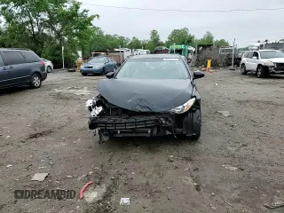 2015 Toyota Camry XLE z VIN 4T1BF1FK3FU939355, wystawiony jako Copart lot #56998335 z przebiegiem 108 689 mil mil oraz Szkoda całkowita • Salvage title. Historia ofert i sprzedaży dostępna na DreamBid. Obrazek 14.
