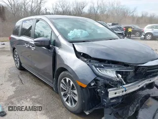 2023 Honda Odyssey EX-L with VIN 5FNRL6H69PB063863, listed as a IAAI auction lot 41647672 with 25,652 mi miles. Bid and sale history available at carsss.com. Image 1.