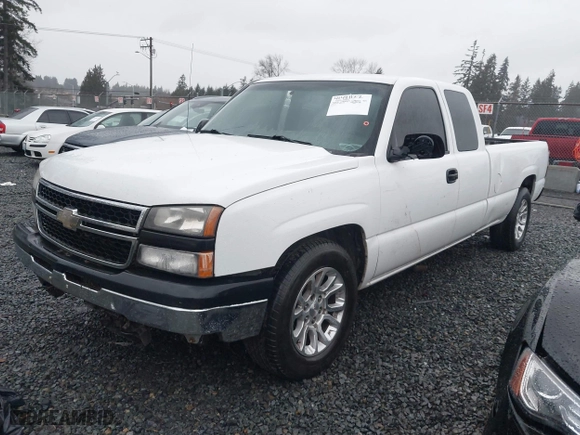 2006 Chevrolet Silverado 1500 LS with VIN 1GCEC19V46E234140, listed as a IAAI auction lot 41481122 with 290,635 mi miles. Bid and sale history available at carsss.com. Image 17.