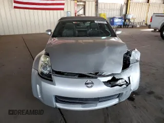2008 Nissan 350Z Enthusiast with VIN JN1BZ36A88M851177, listed as a Copart auction lot 46493085 with 105,569 mi miles and Salvage Title. Bid and sale history available at DreamBid. Image 5.
