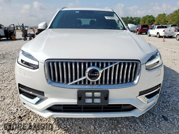 2021 Volvo XC90 Inscription with VIN YV4A22PL7M1769604, listed as a Copart auction lot 57509515 with 48,158 mi miles and Salvage title. Bid and sale history available at DreamBid. Image 5.