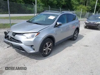 2016 Toyota RAV4 XLE z VIN 2T3RFREV2GW531219, wystawiony jako IAAI lot #42445683 z przebiegiem 72 849 mil mil oraz . Historia ofert i sprzedaży dostępna na DreamBid. Obrazek 2.