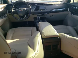 2019 Cadillac XT4 FWD Luxury z VIN 1GYAZAR46KF118537, wystawiony jako Copart lot #80746764 z przebiegiem 112 142 mil mil oraz Szkoda całkowita • Salvage title. Historia ofert i sprzedaży dostępna na DreamBid. Obrazek 8.