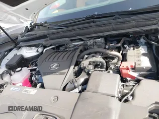 2024 Lexus RX 350 z VIN 2T2BAMBA8RC050498, wystawiony jako IAAI lot #41826928 z przebiegiem 1822 mil mil oraz . Historia ofert i sprzedaży dostępna na DreamBid. Obrazek 10.
