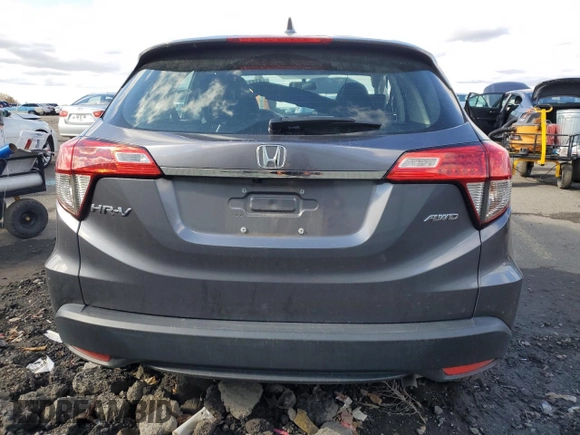 2021 Honda HR-V LX with VIN 3CZRU6H35MM746843, listed as a Copart auction lot 47437435 with 30,652 mi miles and Salvage Title. Bid and sale history available at carsss.com. Image 6.