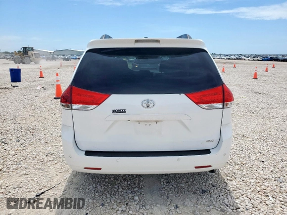 2013 Toyota Sienna XLE AAS with VIN 5TDYK3DC7DS317683, listed as a Copart auction lot 50976735 with 179,286 mi miles and Clean title. Bid and sale history available at DreamBid. Image 6.