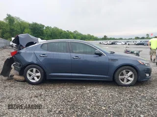 2015 Kia Optima LX z VIN KNAGM4A78F5588728, wystawiony jako IAAI lot #42116653 z przebiegiem 203 145 mil mil oraz . Historia ofert i sprzedaży dostępna na DreamBid. Obrazek 13.