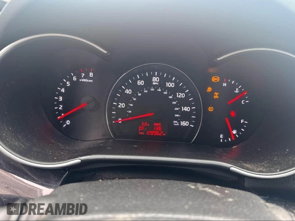 2014 Kia Sorento LX z VIN 5XYKTCA69EG542686, wystawiony jako IAAI lot #42475453 z przebiegiem 128 962 mil mil oraz . Historia ofert i sprzedaży dostępna na DreamBid. Obrazek 7.