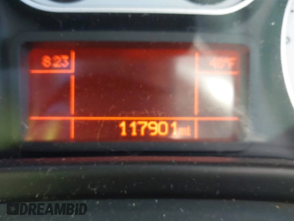 2017 FIAT 500L Trekking z VIN ZFBCFADH5HZ039470, wystawiony jako IAAI lot #40989704 z przebiegiem 117 901 mil mil oraz . Historia ofert i sprzedaży dostępna na DreamBid. Obrazek 14.