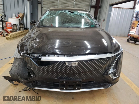 2024 Cadillac LYRIQ Luxury z VIN 1GYKPRRL8RZ107046, wystawiony jako Copart lot #89175705 z przebiegiem Nie podano mil oraz Szkoda całkowita • Salvage title. Historia ofert i sprzedaży dostępna na DreamBid. Obrazek 5.