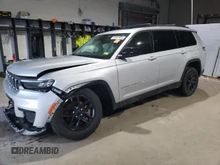 2023 Jeep Grand Cherokee Laredo z VIN 1C4RJKAG0P8806234, wystawiony jako Copart lot #84907924 z przebiegiem Nie podano mil oraz Szkoda całkowita • Salvage title. Historia ofert i sprzedaży dostępna na DreamBid. Obrazek 1.