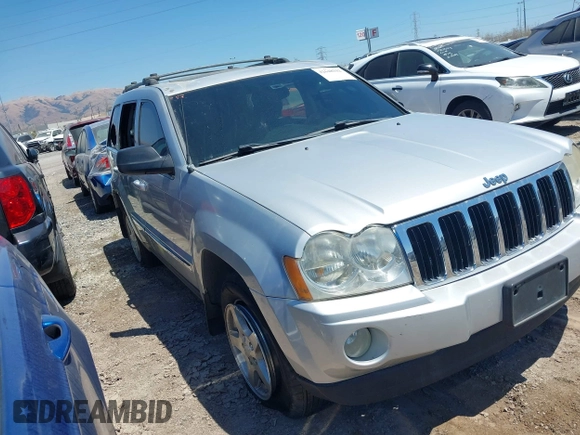 2005 Jeep Grand Cherokee Limited with VIN 1J4HR58N55C561719, listed as a IAAI auction lot 42648942 with 70,106 mi miles and . Bid and sale history available at DreamBid. Image 1.
