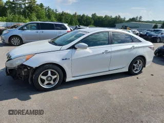 2012 Hyundai Sonata Hybrid with VIN KMHEC4A47CA055139, listed as a Copart auction lot 60082025 with 221,911 mi miles and Salvage title. Bid and sale history available at DreamBid. Image 1.