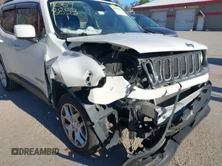 2017 Jeep Renegade Latitude с VIN ZACCJBBB0HPG44432, выставлен на аукционе IAAI как лот 40698853 с пробегом 98 533 миль миль и . История ставок и продаж доступна на DreamBid. Изображение 6.