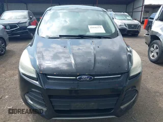 2013 Ford Escape SE с VIN 1FMCU0GX2DUB36015, выставлен на аукционе IAAI как лот 42642271 с пробегом 220 629 миль миль и . История ставок и продаж доступна на DreamBid. Изображение 6.