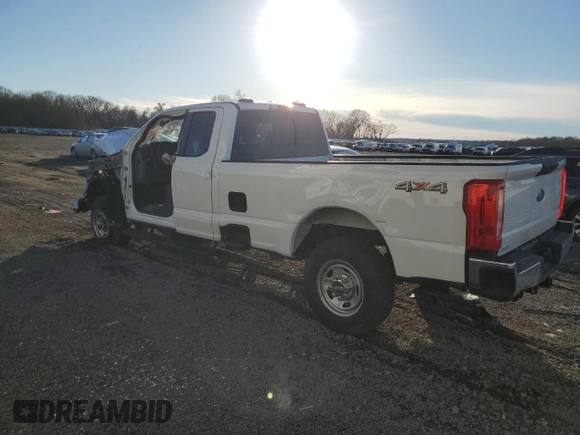 2024 Ford F-250 XL with VIN 1FT7X2BAXRED60131, listed as a Copart auction lot 46032195 with Not provided miles and Salvage title. Bid and sale history available at DreamBid. Image 2.
