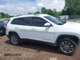 2020 Jeep Cherokee Latitude Plus with VIN 1C4PJLLB2LD592959, listed as a IAAI auction lot 42491266 with 74,609 mi miles and . Bid and sale history available at DreamBid. Image 13.