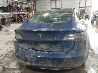 2019 Tesla Model 3 Long Range with VIN 5YJ3E1EB2KF453877, listed as a IAAI auction lot 41640607 with 80,030 mi miles. Bid and sale history available at carsss.com. Image 16.