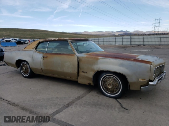 1970 Oldsmobile 88 z VIN 354370M294075, wystawiony jako Copart lot #52208755 z przebiegiem 43 574 mil mil oraz Tytuł czysty. Historia ofert i sprzedaży dostępna na DreamBid. Obrazek 4.